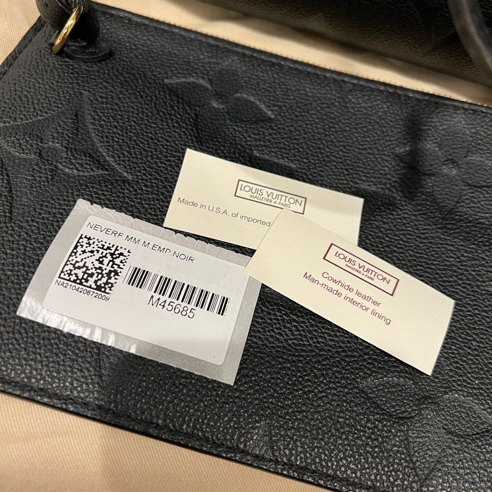 Louis Vuitton Neverfull MM Empreinte - Picture 7 of 8